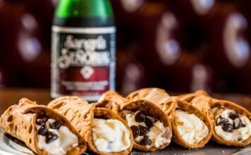 Cannoli, mali zalogaji sreće – delić Italije u Pomodoro restoranima Cannoli, mali zalogaji sreće – delić Italije u Pomodoro restoranima