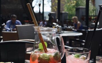 Le Petit Bistro Vračar – Topli sunčani dani zaslužuju posebne trenutke Le Petit Bistro Vračar - Topli sunčani dani zaslužuju posebne trenutke