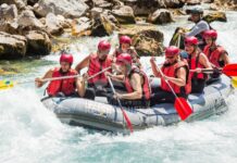Ako ti šef ne da slobodno, povedi i njega na rafting na Tari Ako ti šef ne da slobodno, povedi i njega na rafting na Tari