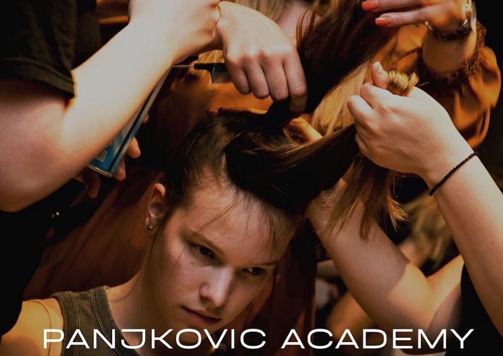 Kurs za frizera cena - Investicija koja menja život