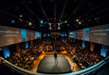 Od proslave do konferencije – Pouzdano iznajmljivanje audio-video opreme Od proslave do konferencije - Pouzdano iznajmljivanje audio-video opreme