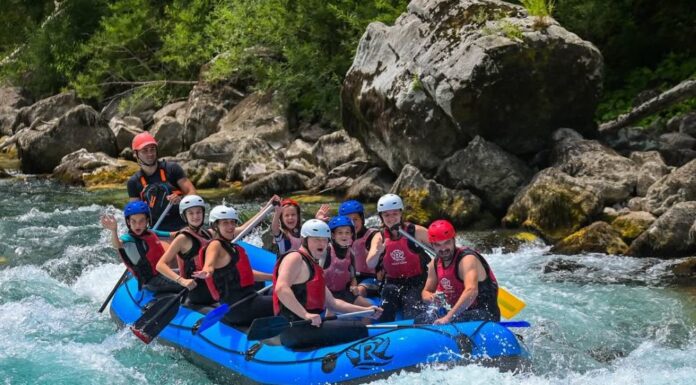 Poklon koji se ne zaboravlja – vaučer za rafting Tarom Poklon koji se ne zaboravlja - vaučer za rafting Tarom