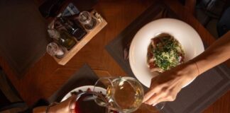 Otkrijte zašto je Le Petit Bistro Vračar omiljena destinacija svih ljubitelja dobre hrane Otkrijte zašto je Le Petit Bistro Vračar omiljena destinacija svih ljubitelja dobre hrane