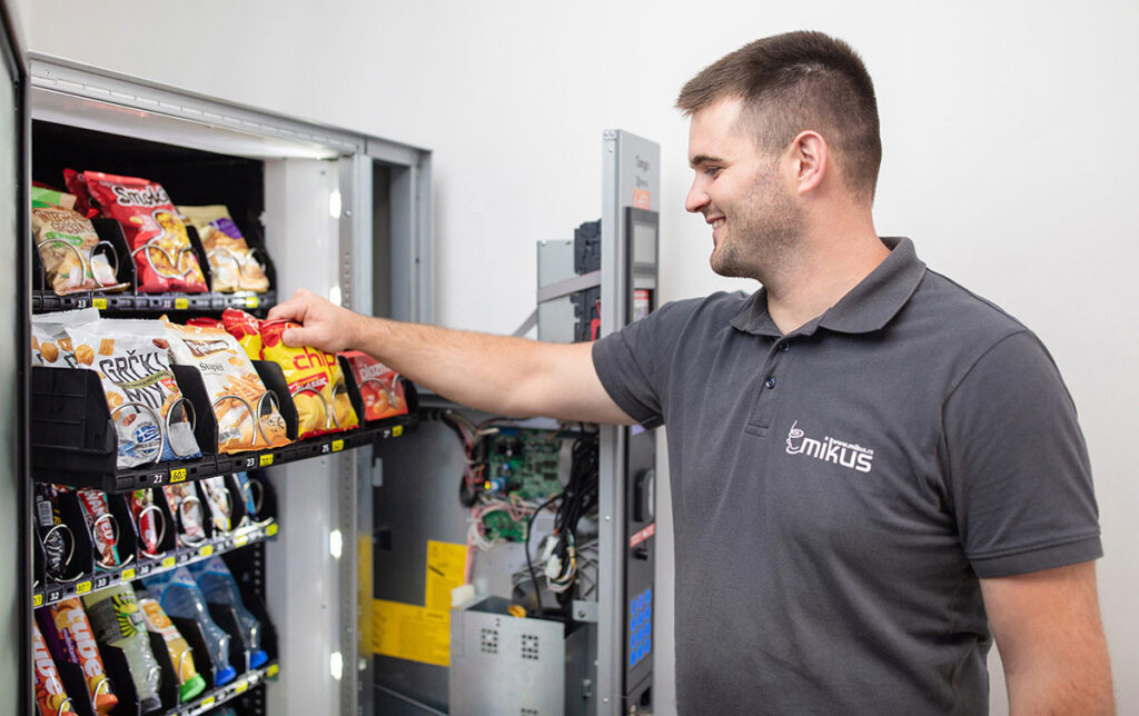 Vending automati u fabrikama – šta je važno znati pre instalacije?
