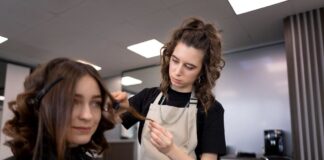 Kurs za frizera i lični stil – Kako razviti sopstveni potpis Kurs za frizera i lični stil - Kako razviti sopstveni potpis