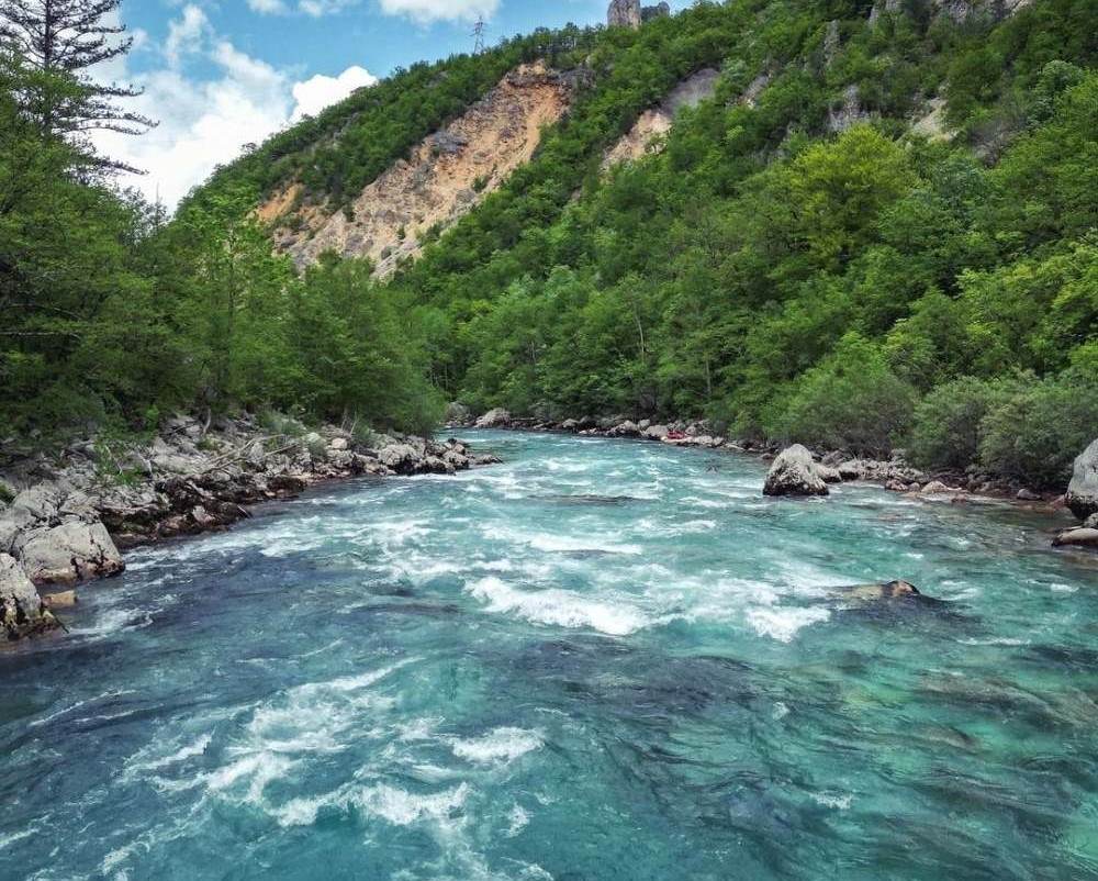 Rafting Tarom i putovanje kroz prirodne dragulje regiona