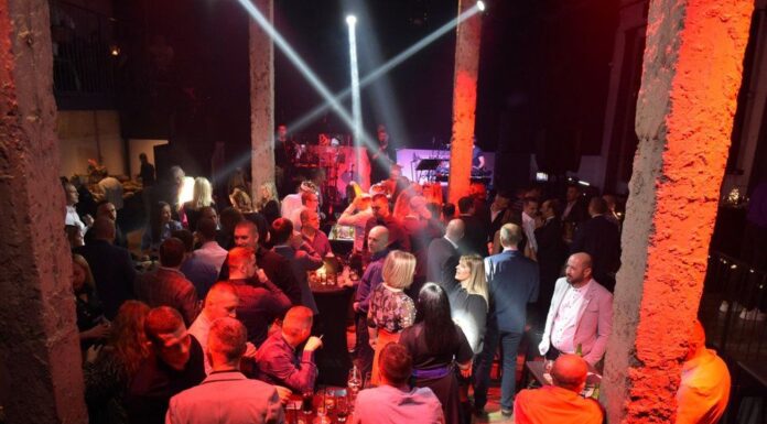 Od praznog prostora do događaja koji se pamti Od praznog prostora do događaja koji se pamti