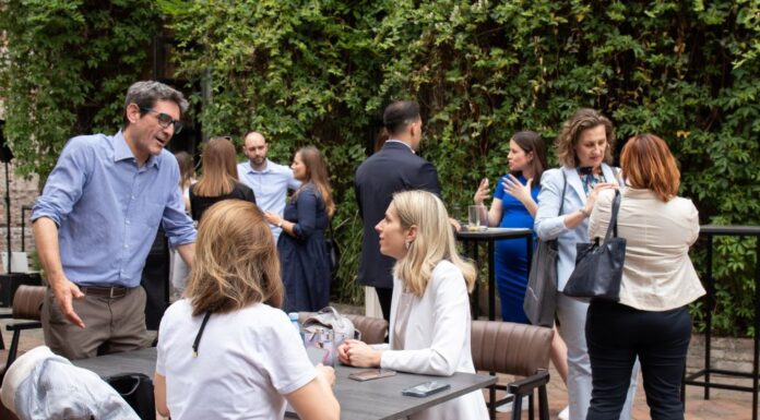 Networking je uspešniji kada su atmosfera i organizacija na nivou Networking je uspešniji kada su atmosfera i organizacija na nivou