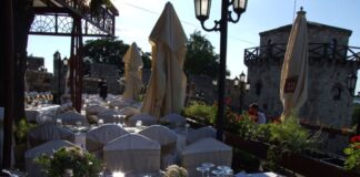 Kalemegdanska terasa – elegantna lokacija za poslovne ručkove, koktele i korporativna okupljanja Kalemegdanska terasa – elegantna lokacija za poslovne ručkove, koktele i korporativna okupljanja