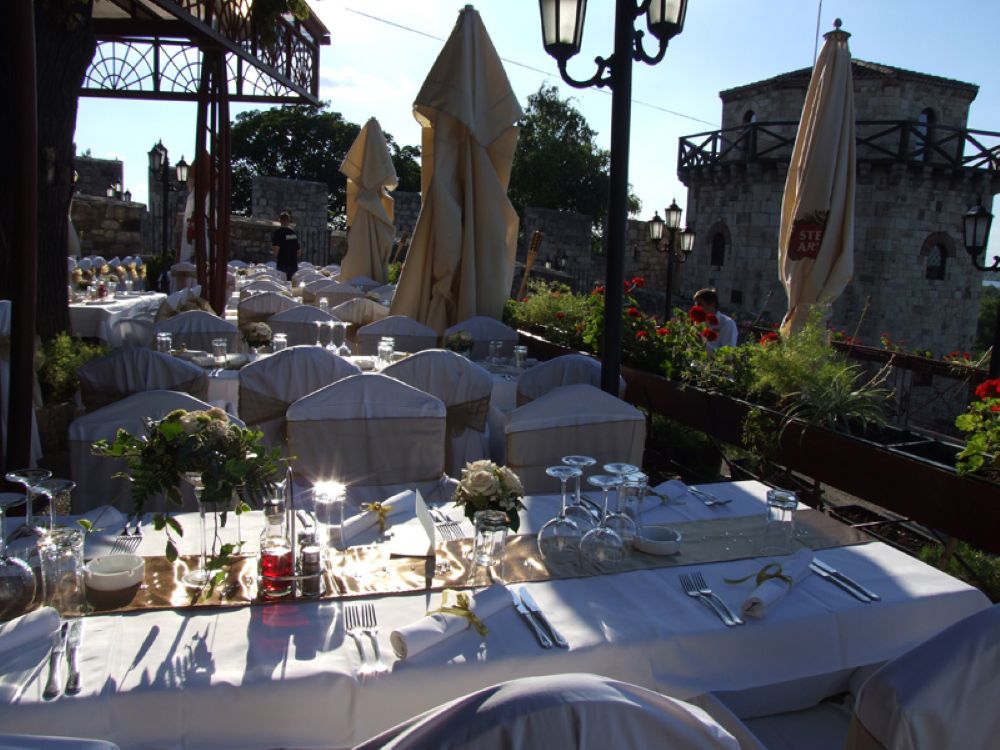 kalemegdanska_terasa_24 Kalemegdanska terasa – elegantna lokacija za poslovne ručkove, koktele i korporativna okupljanja