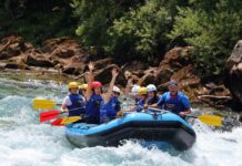 Rafting Tarom – da li ste okupili ekipu za sledeću avanturu? Rafting Tarom – da li ste okupili ekipu za sledeću avanturu?