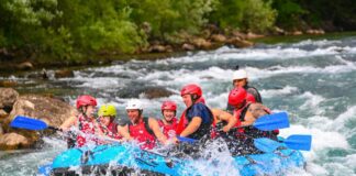 Septembar je stvoren za rafting Tarom Septembar je stvoren za rafting Tarom